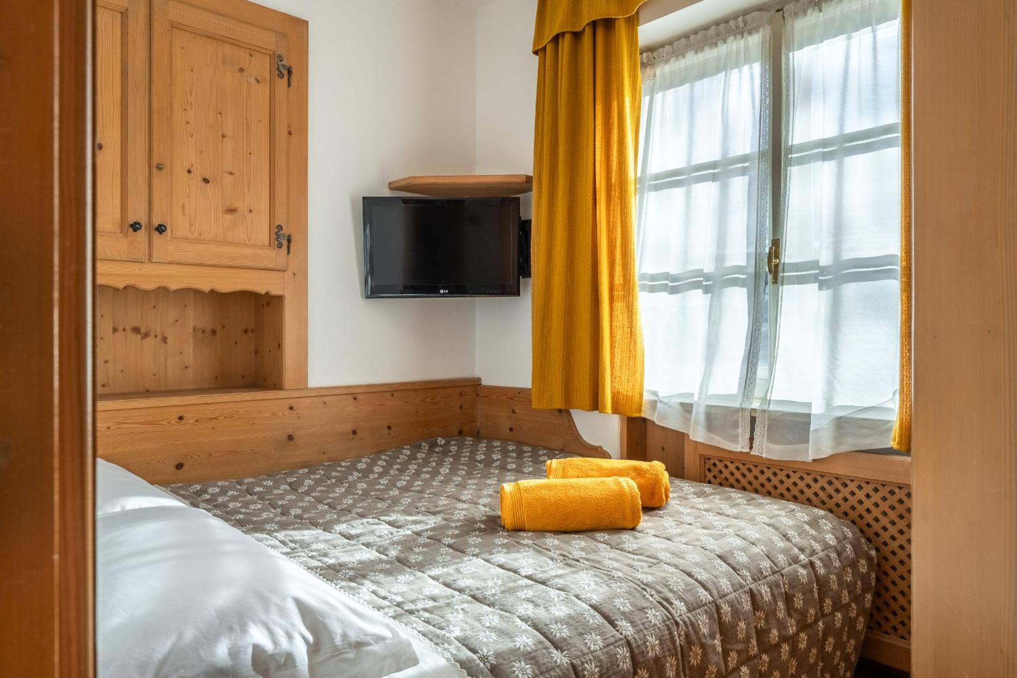 Olimpia Lodge Cortina dʼAmpezzo Kültér fotó